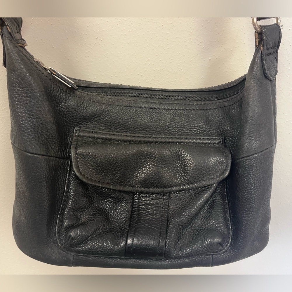 Vintage Fossil Black Leather Shoulder Bag - Picture 2 of 14